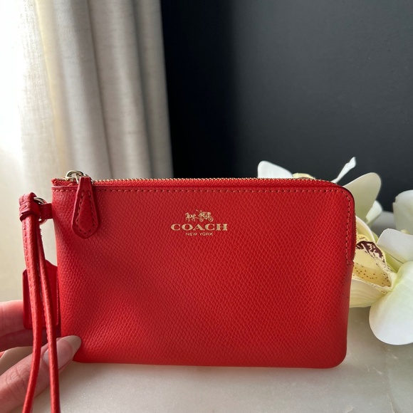 Coach | Wristlet - Picture 3 of 7